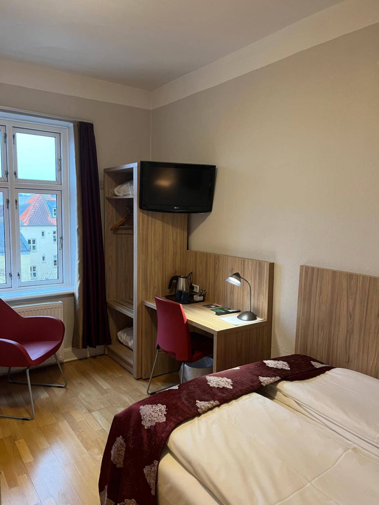 Hotel Skandia Гельсінгер Екстер'єр фото